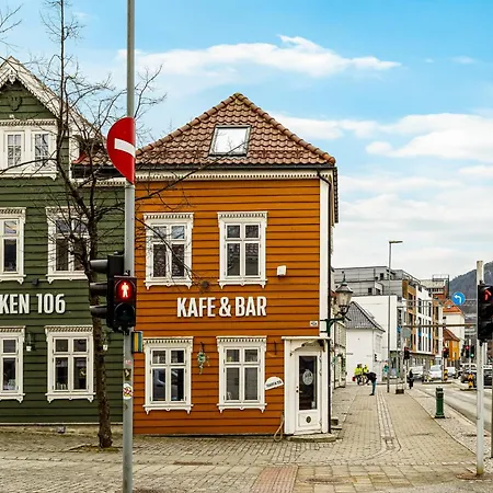 Historisk Hus Fra 1800-tallet *